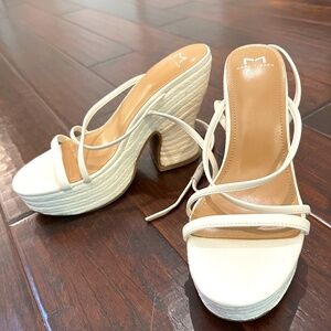 Marc Fisher Fetch Espadrille Heeled Sandal in Chic Cream, Size 9.5